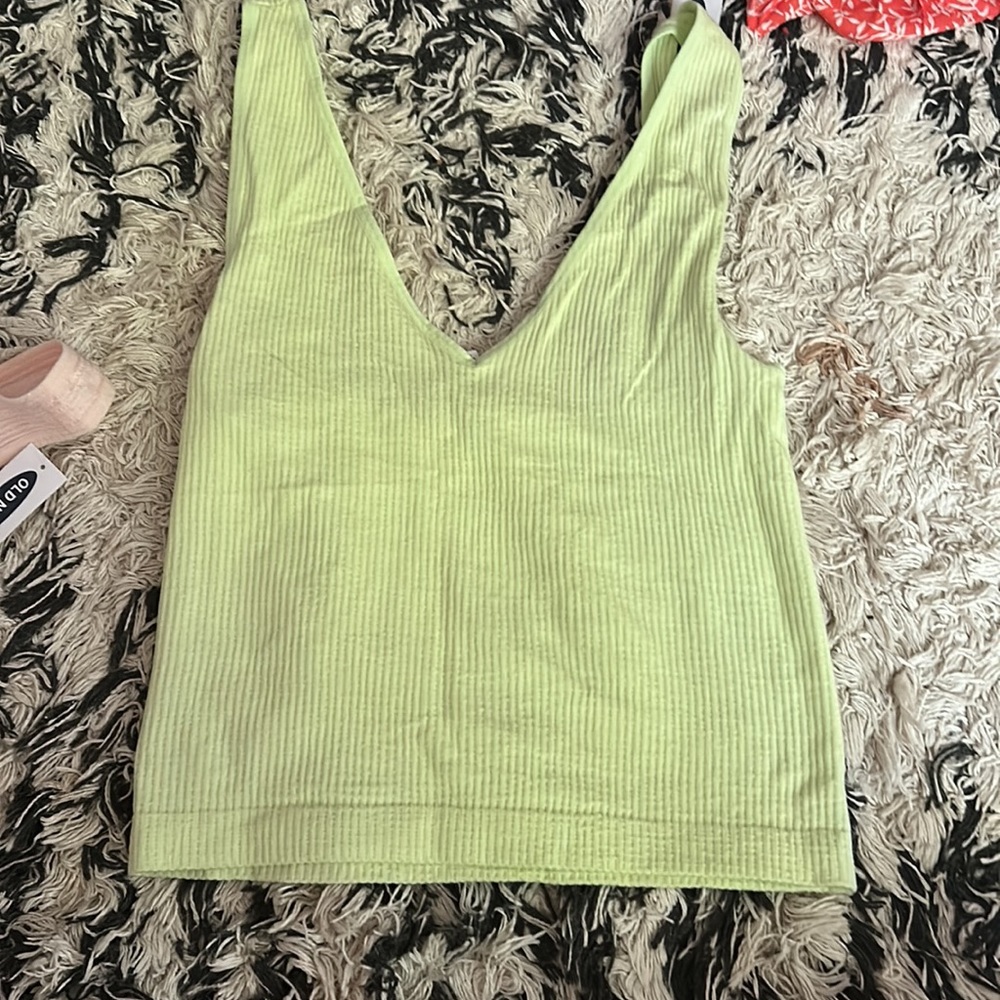 Crop tank bundle - Picture 3 of 5
